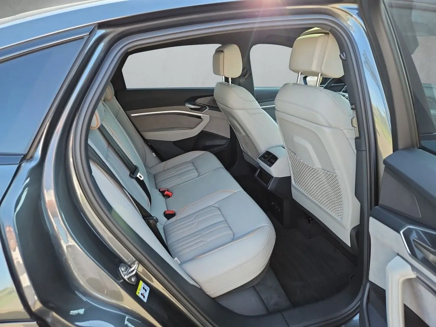 Q8 Sportback e-tron S line 55 quattro *B&O*PANO*