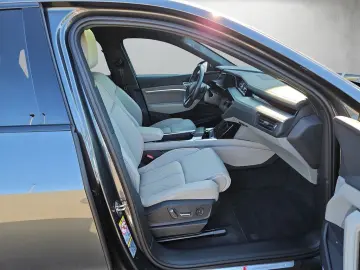 Q8 Sportback e-tron S line 55 quattro *B&O*PANO*