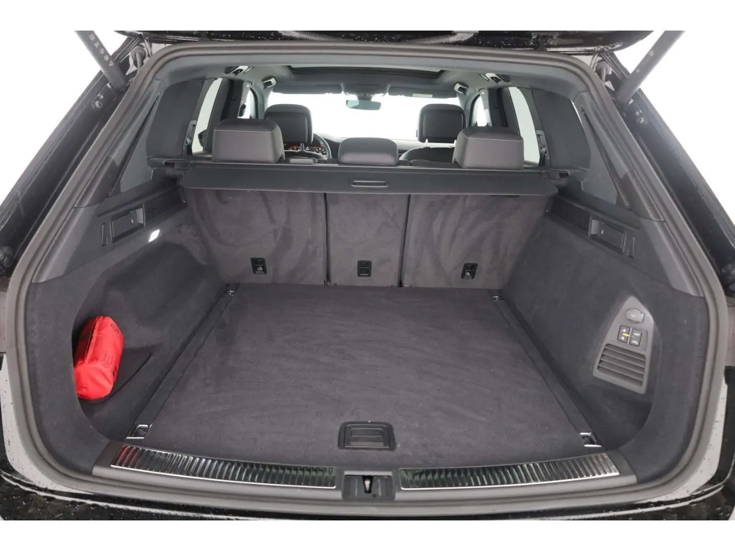 Touareg 3.0 TDI V6 4Mot. R-Line Black Style Tip.