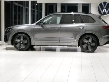 Touareg 3.0TDI R-Line Blackstyle Pano Allradlenk