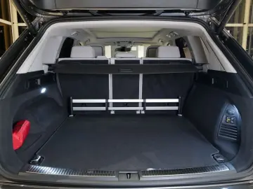 Touareg 3.0TDI R-Line Blackstyle Pano Allradlenk