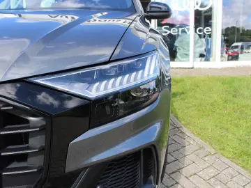 Audi Q8 SUV Q8 50 TDI 4x4 S Line HUD B&O Pano