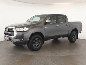 Hilux Double Cab 2.8 4x4 Comfort Nav ACC Kam AHK