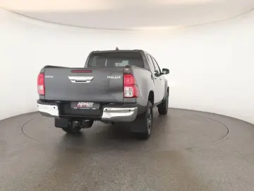 Hilux Double Cab 2.8 4x4 Comfort Nav ACC Kam AHK