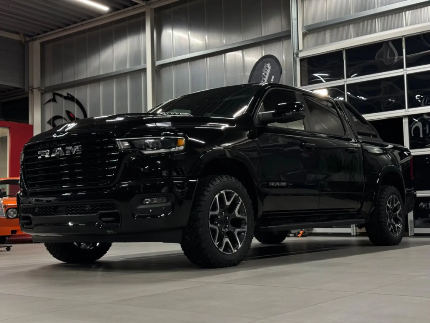 RAM 1500 Laramie LPG MY25 NAP Umbau LAZER