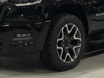 RAM 1500 Laramie LPG MY25 NAP Umbau LAZER
