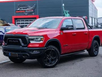 RAM Rebel Night 5,7l,LPG,elektr. Trittbretter