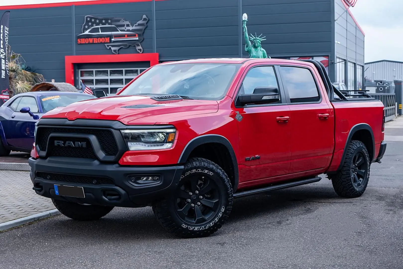 RAM Rebel Night 5,7l,LPG,elektr. Trittbretter
