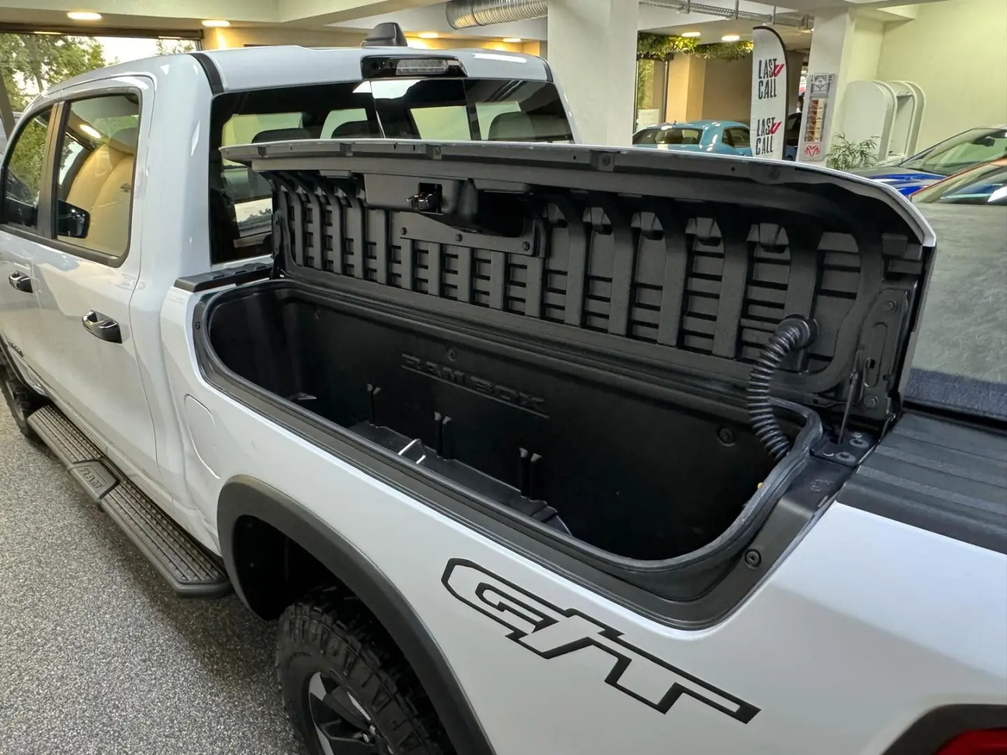 RAM REBEL G/T HEMI V8