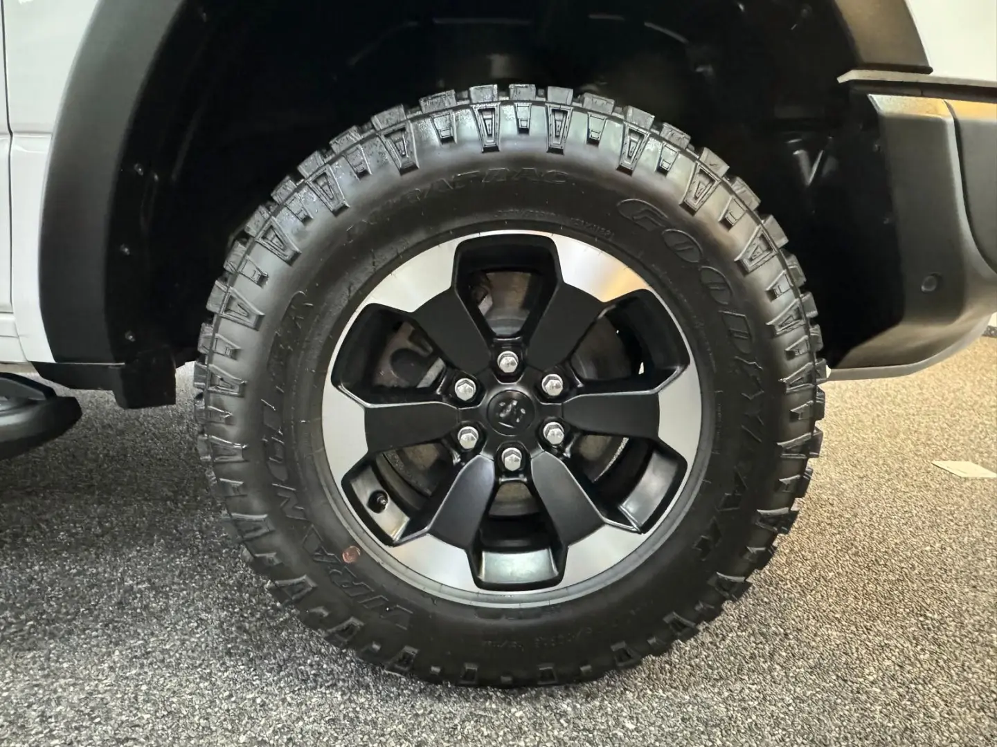 RAM REBEL G/T HEMI V8