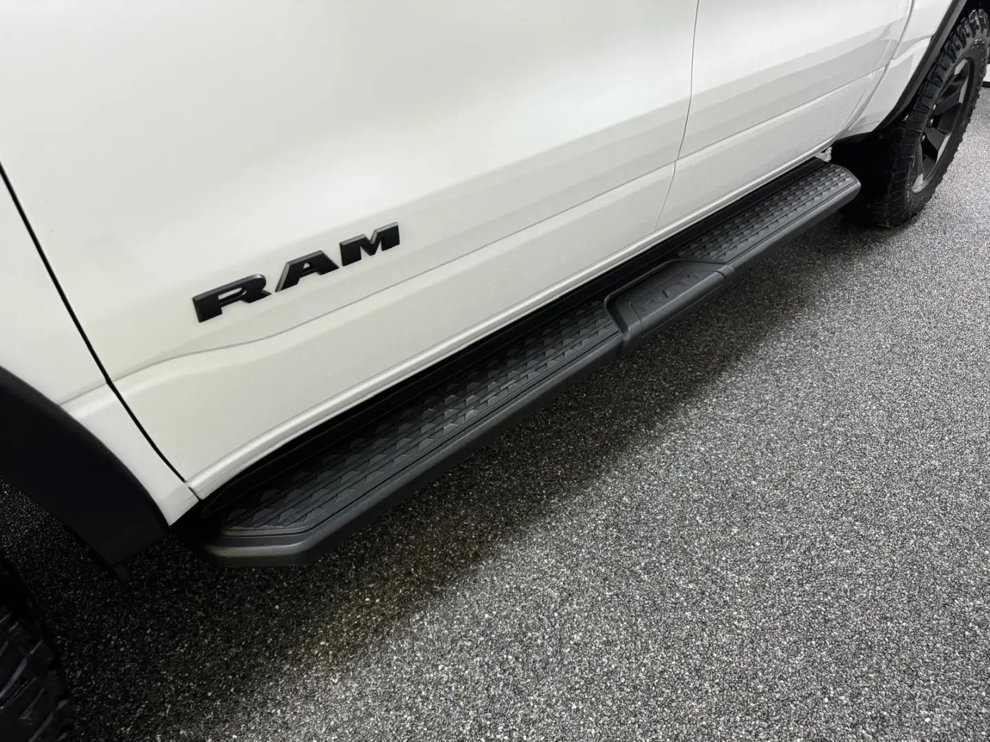 RAM REBEL G/T HEMI V8