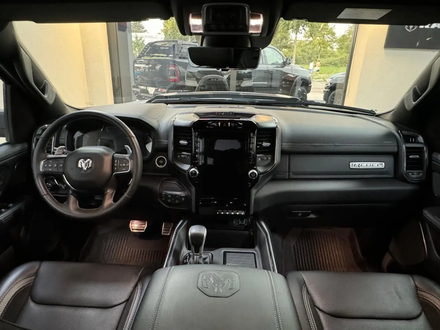 RAM REBEL G/T HEMI V8