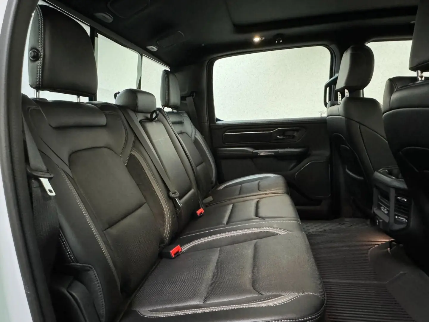 RAM REBEL G/T HEMI V8