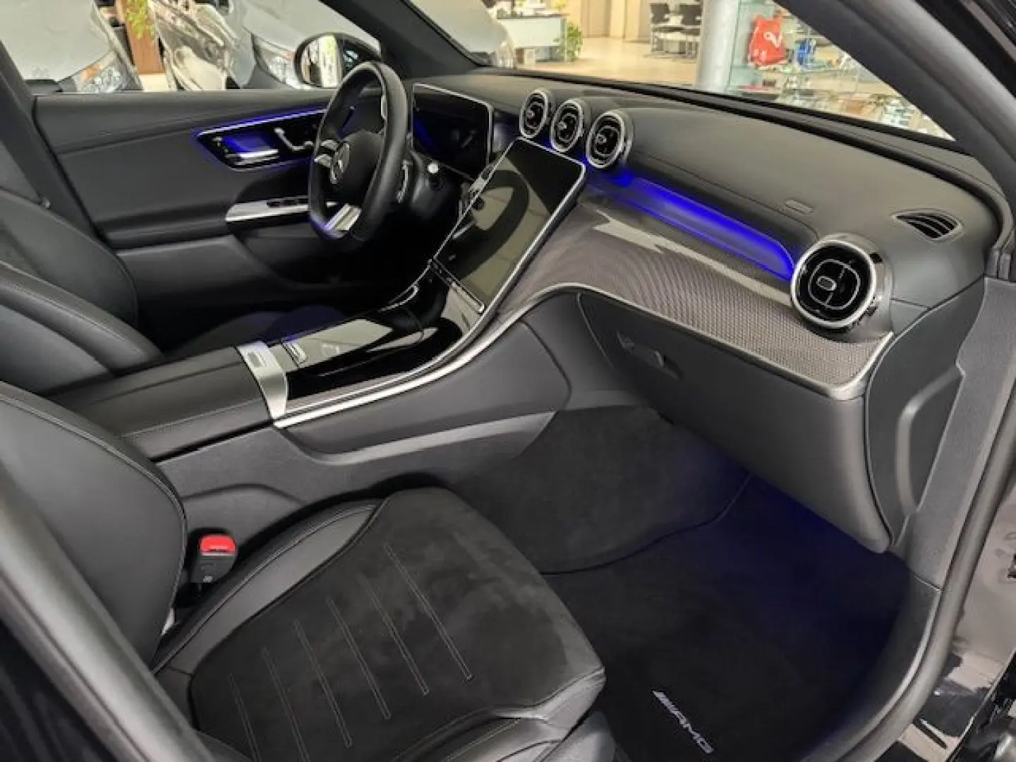 GLC 300 d 4M Coupé AMG Line Adv+ Pano AHK 20 Zol