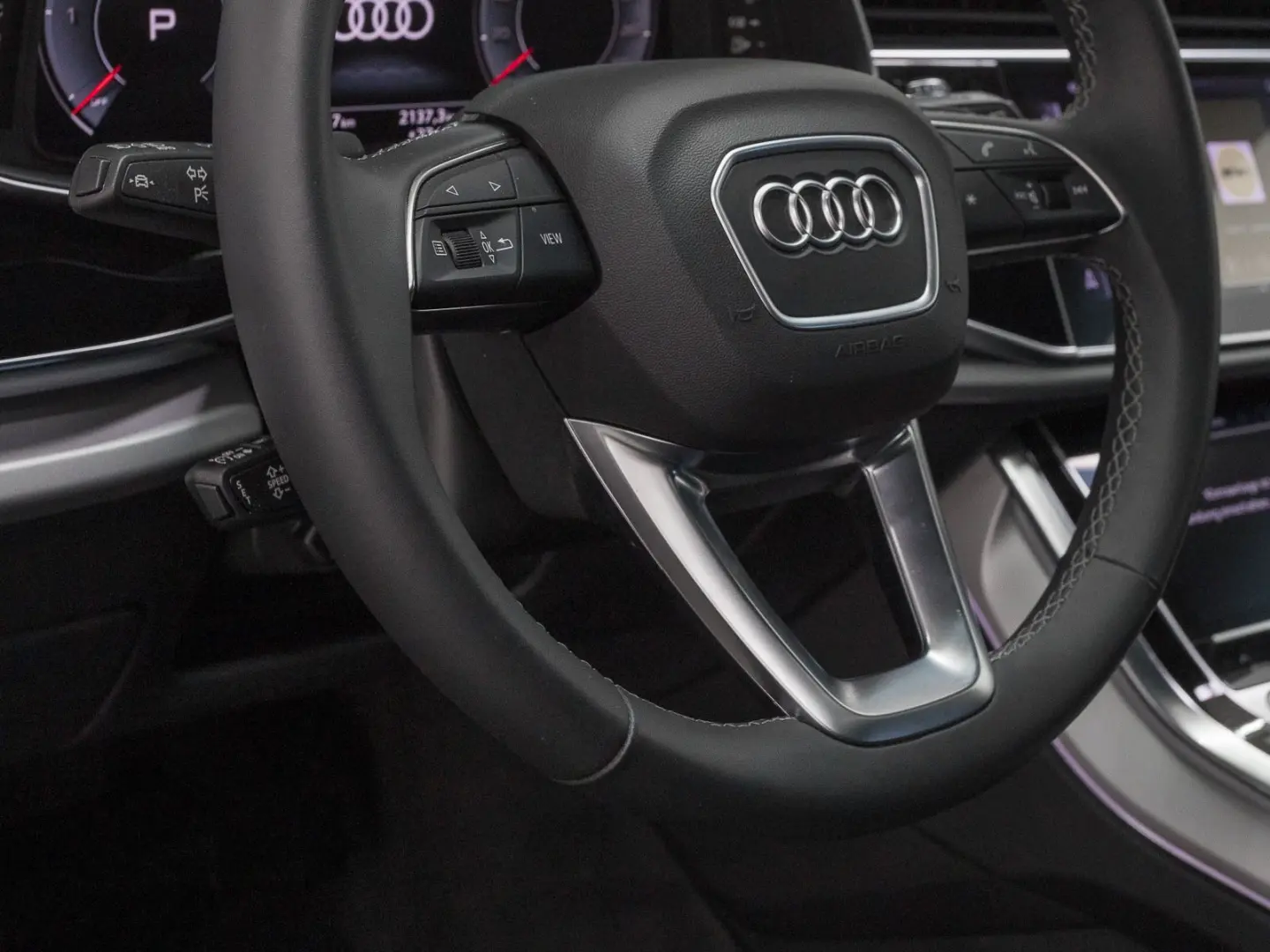 Audi Q8 50 TDI Q S LINE  LM21 PANO  AIR-SUSP