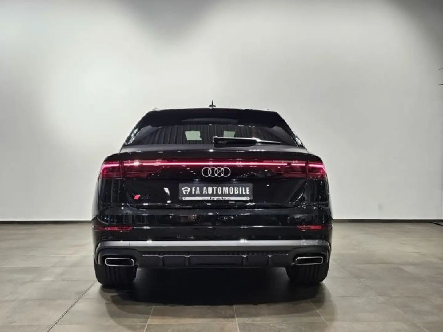 Audi Q8 50 TDI S Line Pano Matrix Softc.Hud 360