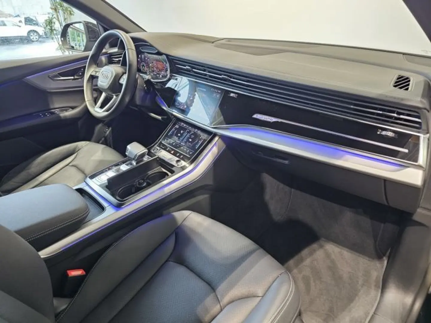 Audi Q8 50 TDI S Line Pano Matrix Softc.Hud 360