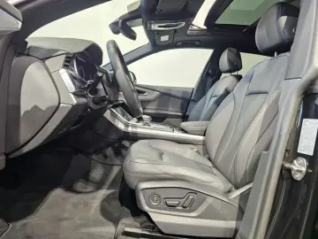 Audi Q8 50 TDI S Line Pano Matrix Softc.Hud 360