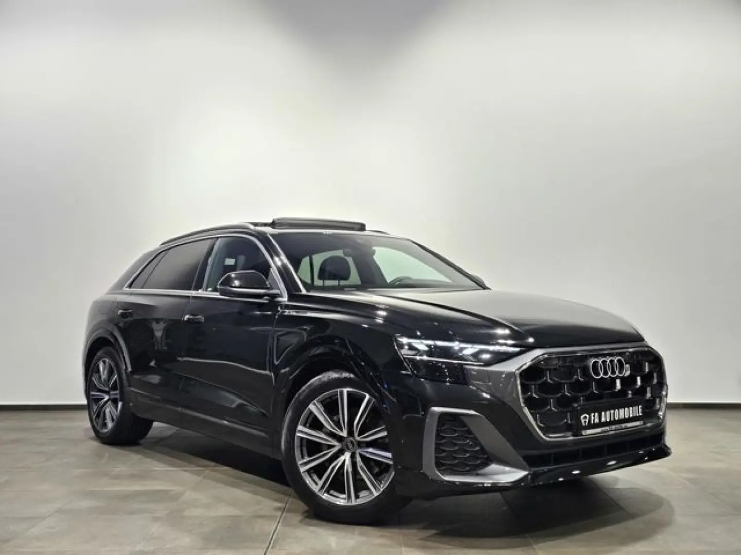 Audi Q8 50 TDI S Line Pano Matrix Softc.Hud  360
