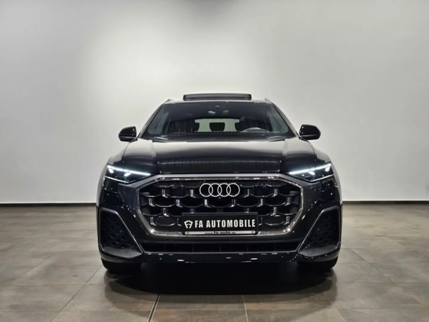 Audi Q8 50 TDI S Line Pano Matrix Softc.Hud  360
