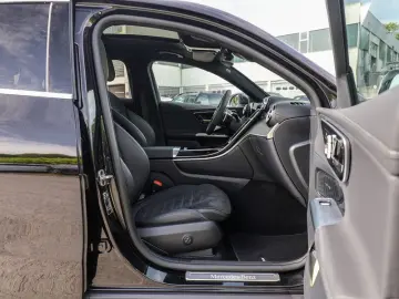 GLC 300 d 4M Coupé AMG-Sport/360/Pano/AHK/Distr