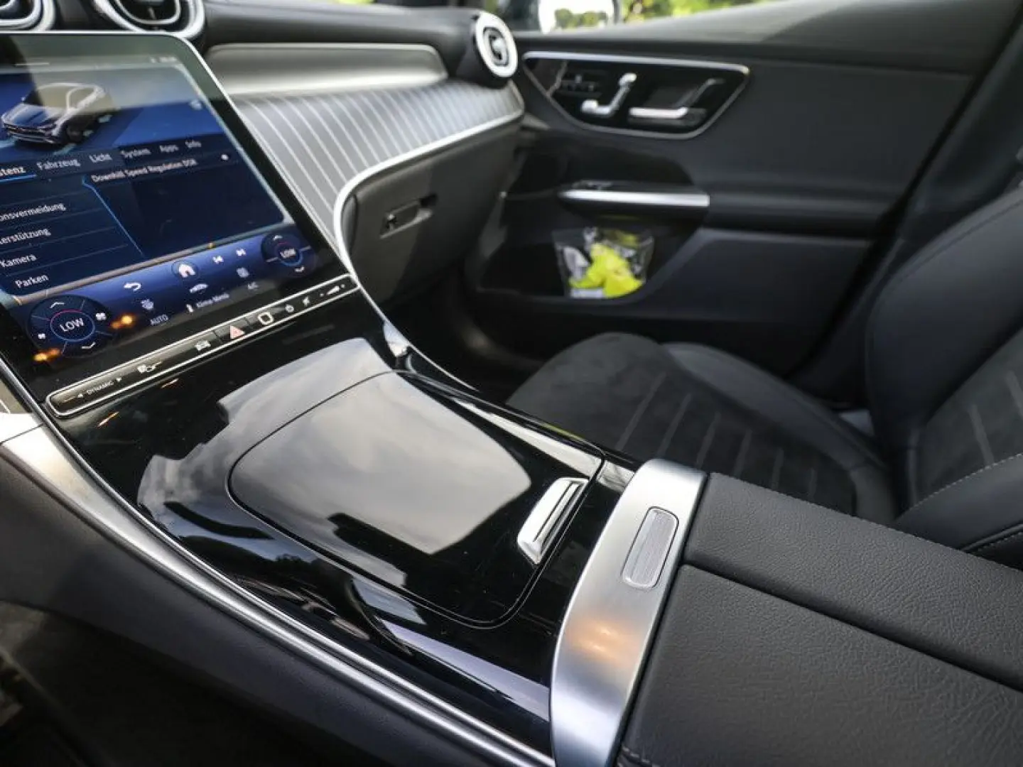 GLC 300 d 4M Coupé AMG-Sport/360/Pano/AHK/Distr