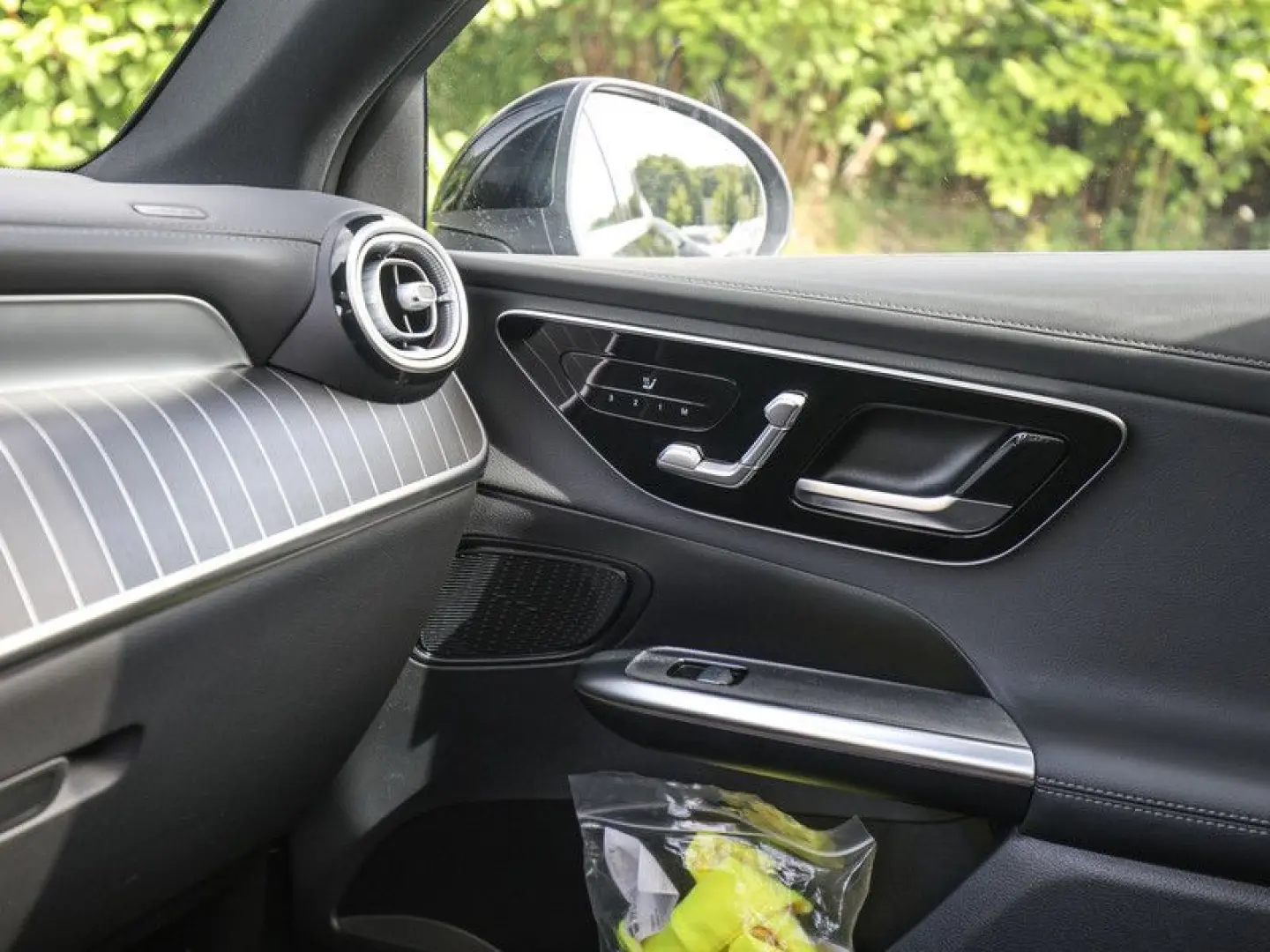 GLC 300 d 4M Coupé AMG-Sport/360/Pano/AHK/Distr