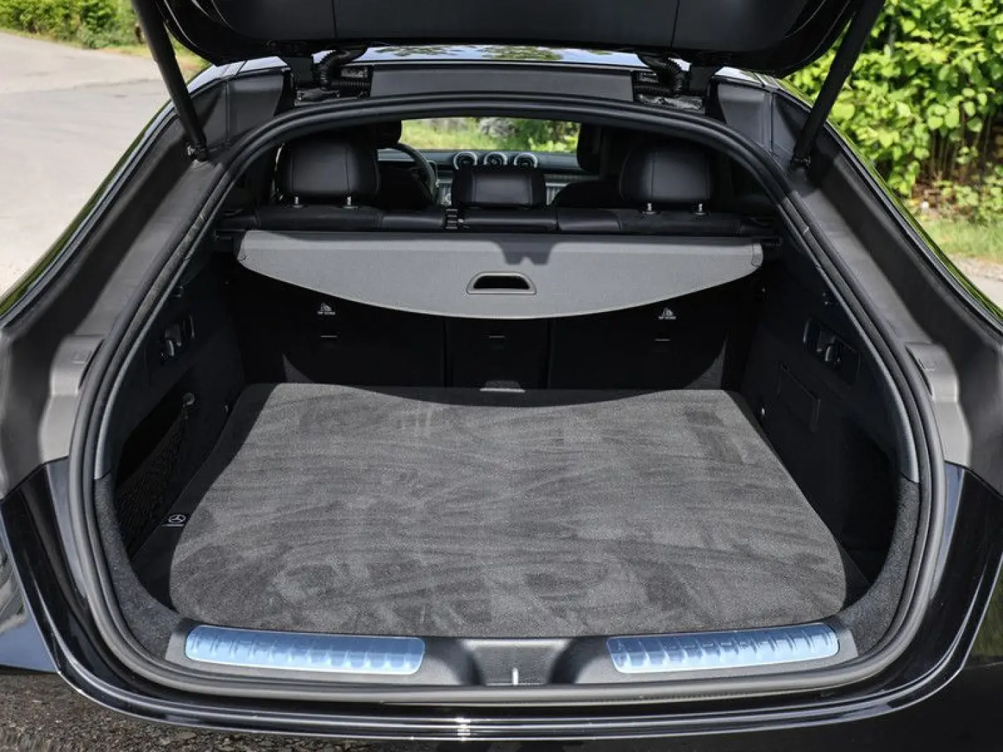 GLC 300 d 4M Coupé AMG-Sport/360/Pano/AHK/Distr