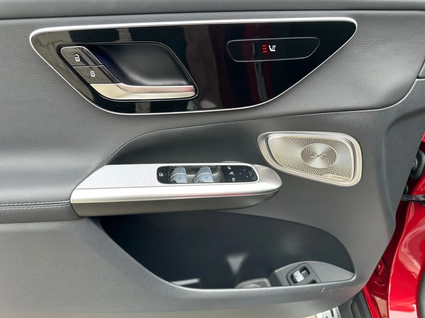 GLC 300 e 4M AMG+MBUX+Burm+Dist+DIGITAL+Pano+Kam