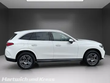 GLC 300 e AMG Line 4Matic+Pano+Burmester+Memory+
