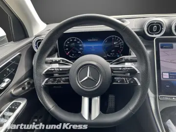 GLC 300 e AMG Line 4Matic+Pano+Burmester+Memory+