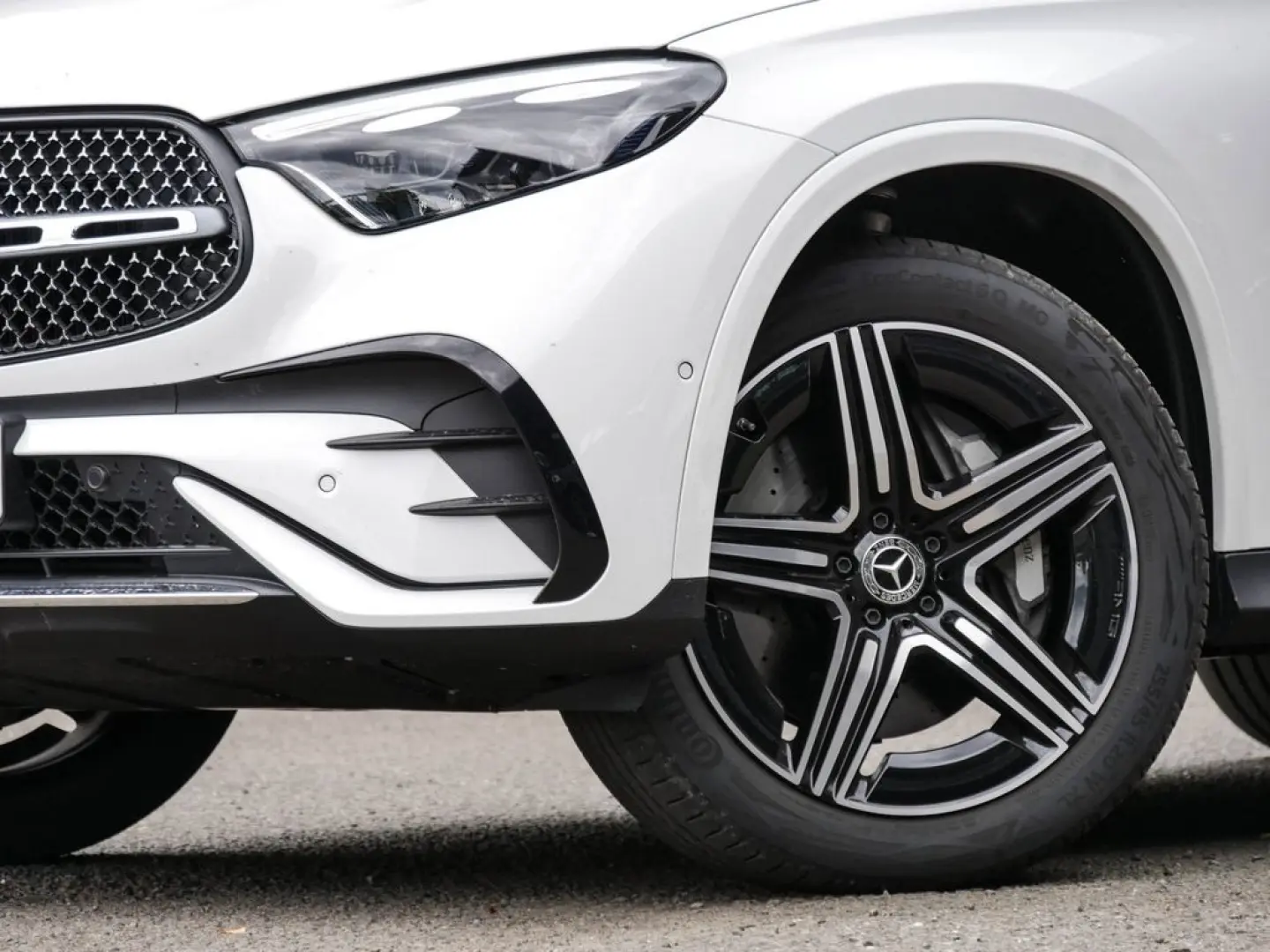 GLC 300e 4M AMG Prem+|KEYL|PANO|BURM|AHK|360°