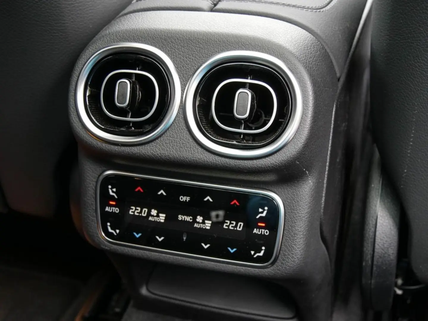 GLC 300e 4M AMG Prem+|KEYL|PANO|BURM|AHK|360°
