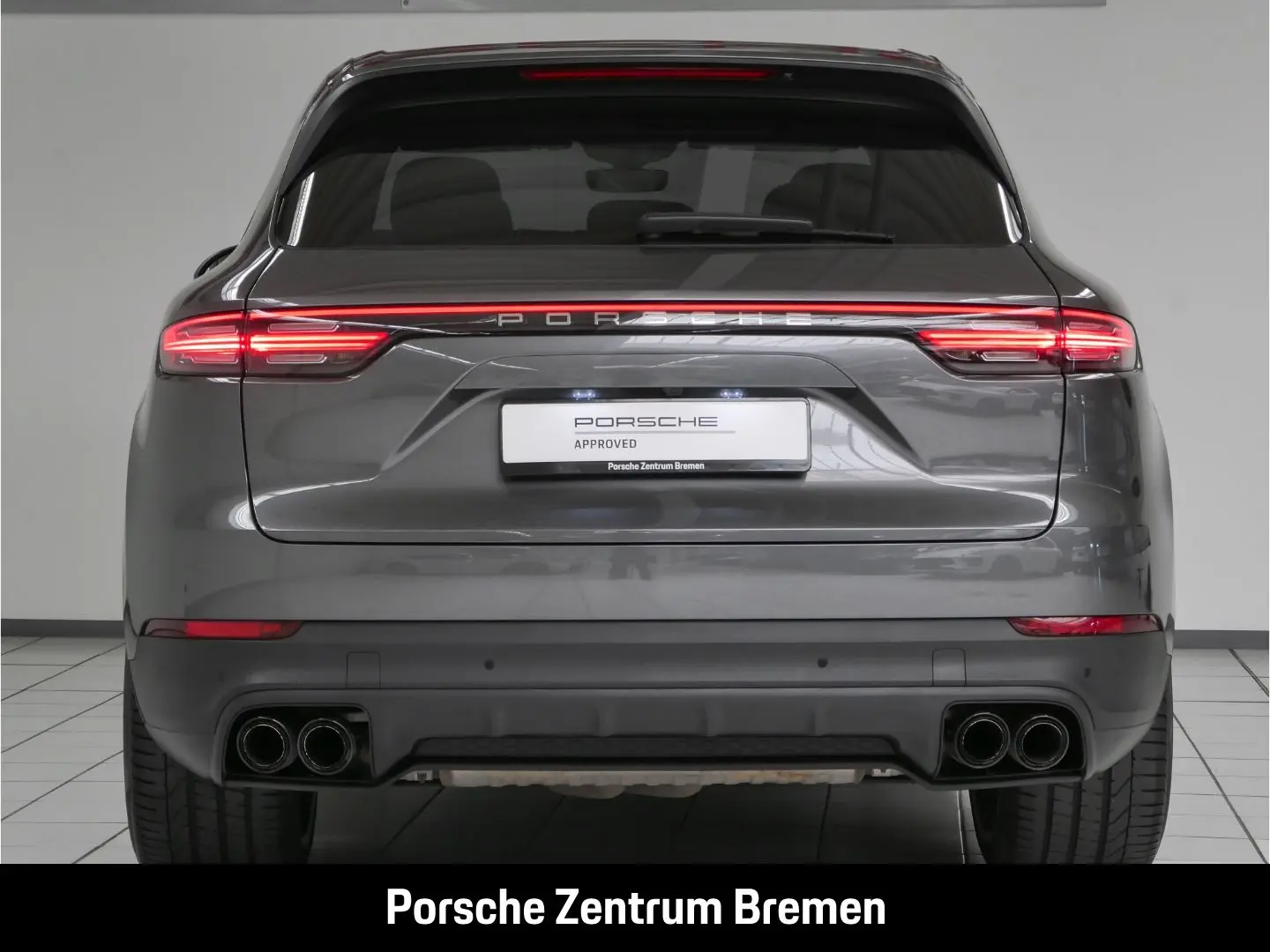Cayenne BOSE Sportabgasanlage Panorama 22 Zoll