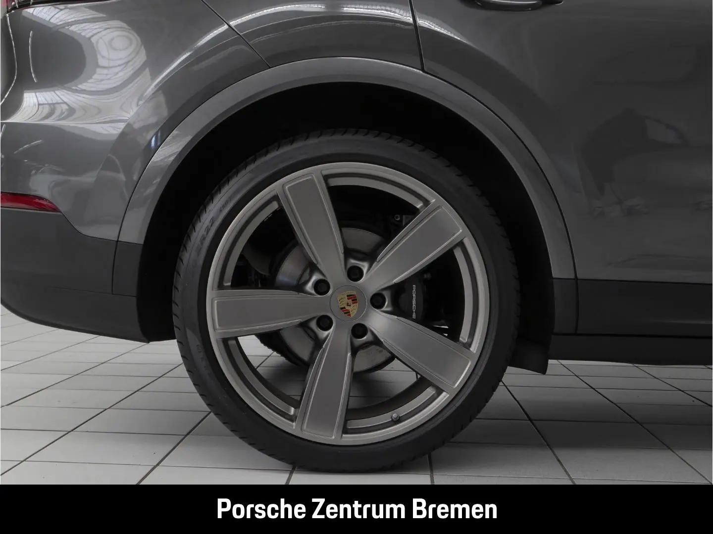 Cayenne BOSE Sportabgasanlage Panorama 22 Zoll