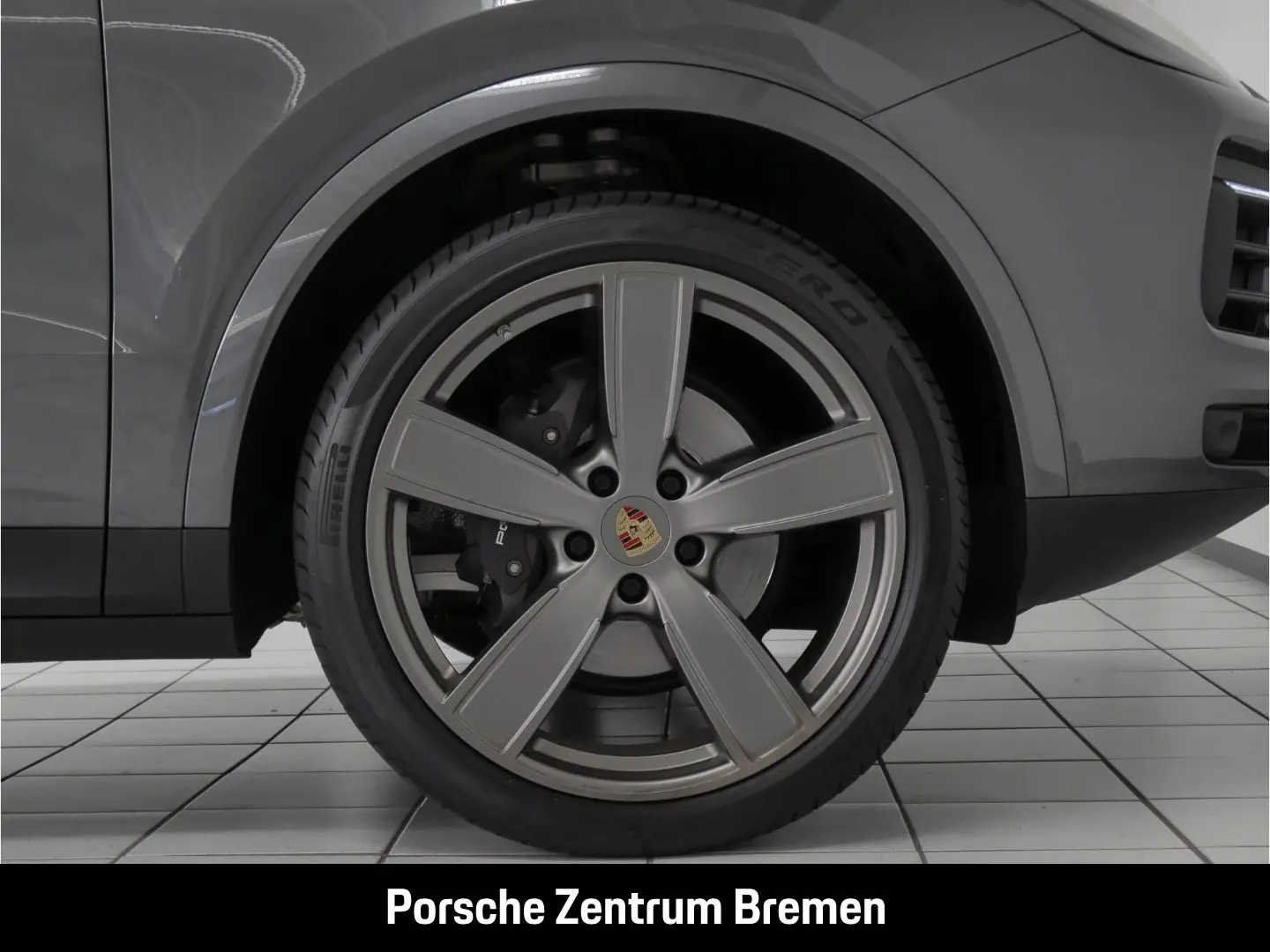Cayenne BOSE Sportabgasanlage Panorama 22 Zoll