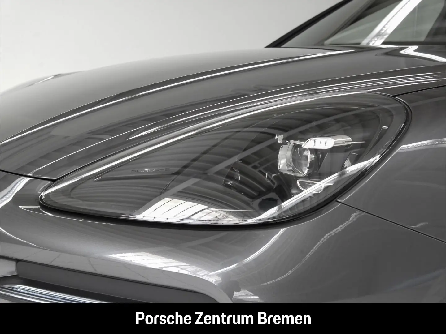 Cayenne BOSE Sportabgasanlage Panorama 22 Zoll