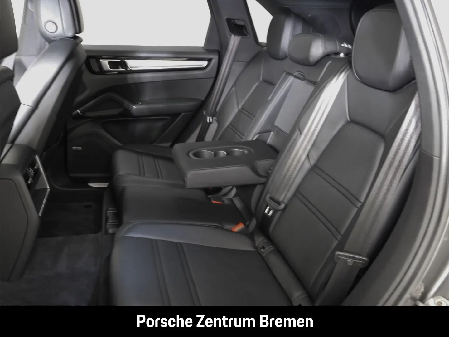 Cayenne BOSE Sportabgasanlage Panorama 22 Zoll