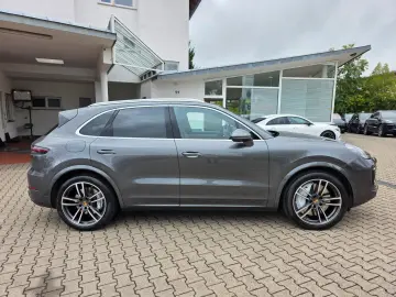 Cayenne Turbo LED/Panorama/InnoDrive