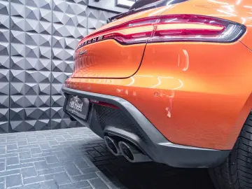Macan 2.0T 14Wege Pano Chrono