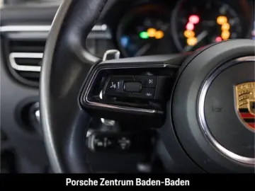 Macan Rückfahrkamera Abstandstempomat 21-Zoll Kl