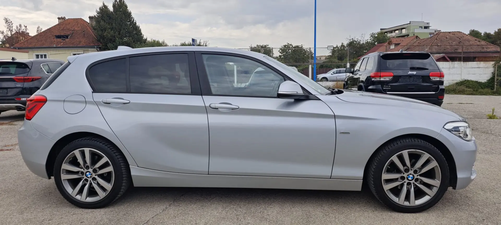 BMW Seria 1 Sport Line, Benzina, An 2016, 162.000 KM