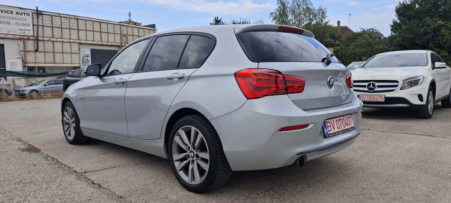 BMW Seria 1 Sport Line, Benzina, An 2016, 162.000 KM