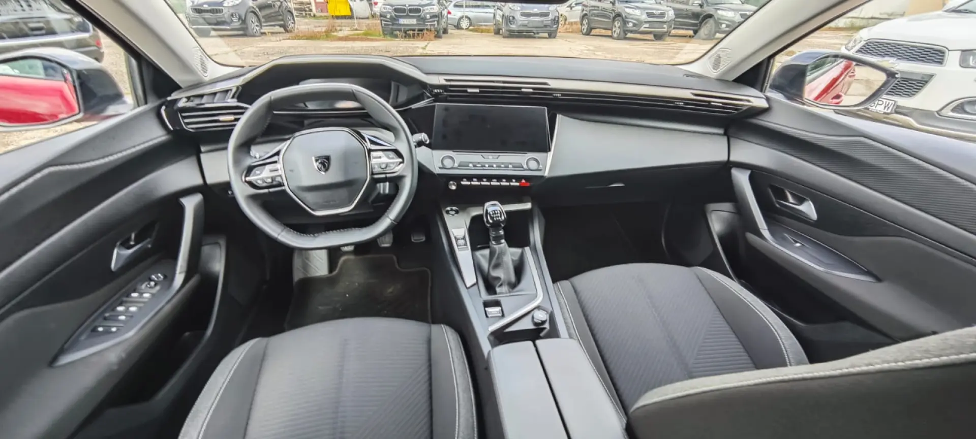 Peugeot 308  benzina, An 2023, 131 Cp