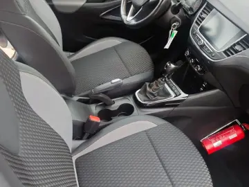 Opel Crossland X, Benzina, An 2020