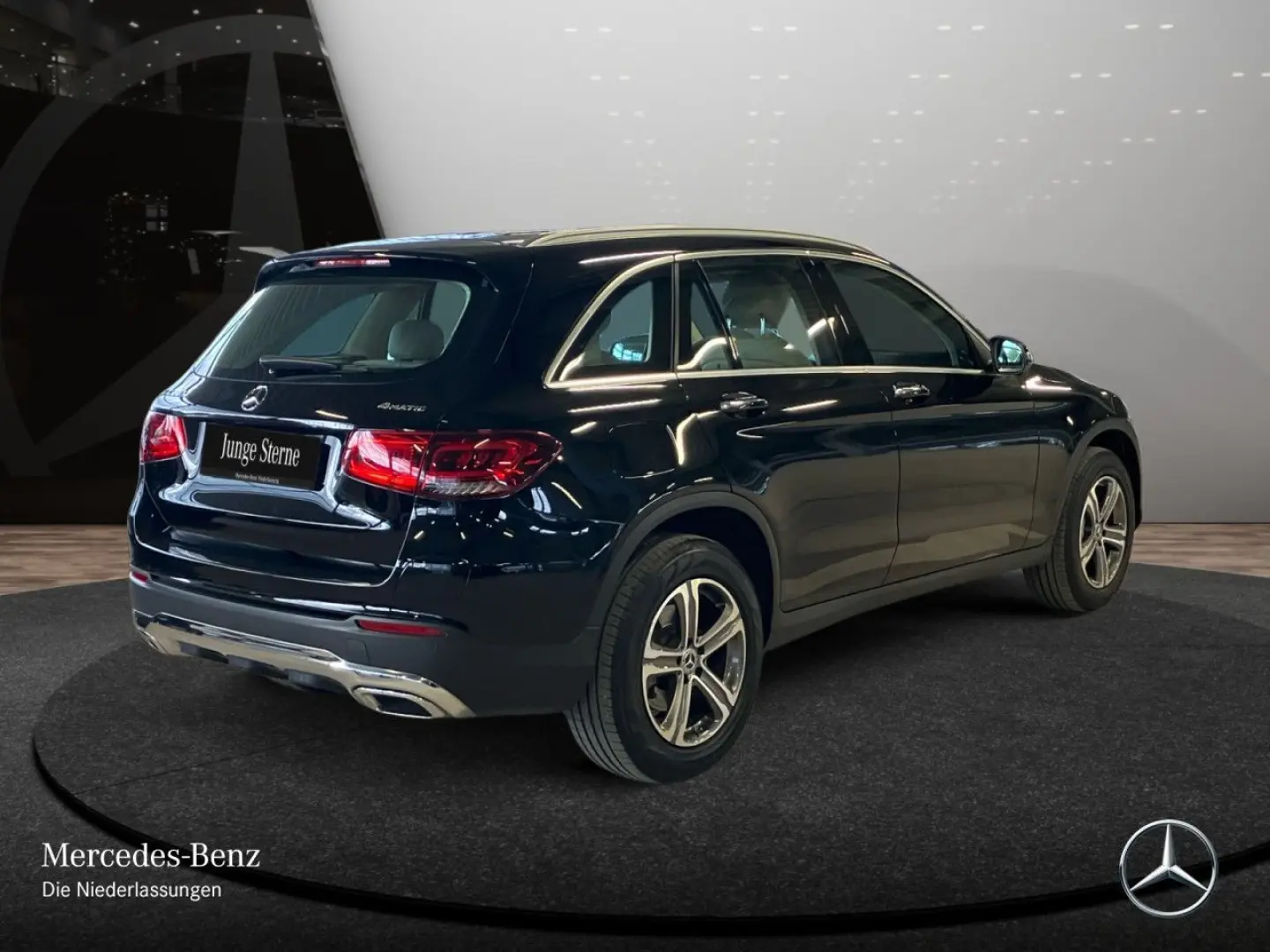 GLC 300 e 4M OffRoad/DigiDispl/Kamera/Distr/Info