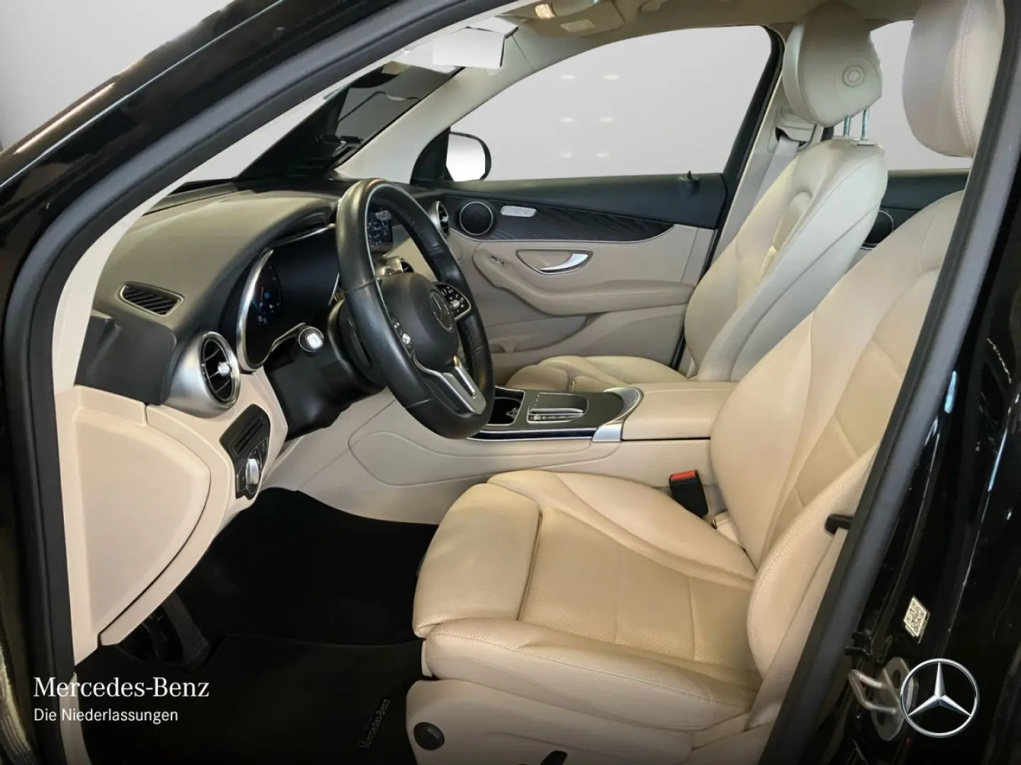 GLC 300 e 4M OffRoad/DigiDispl/Kamera/Distr/Info