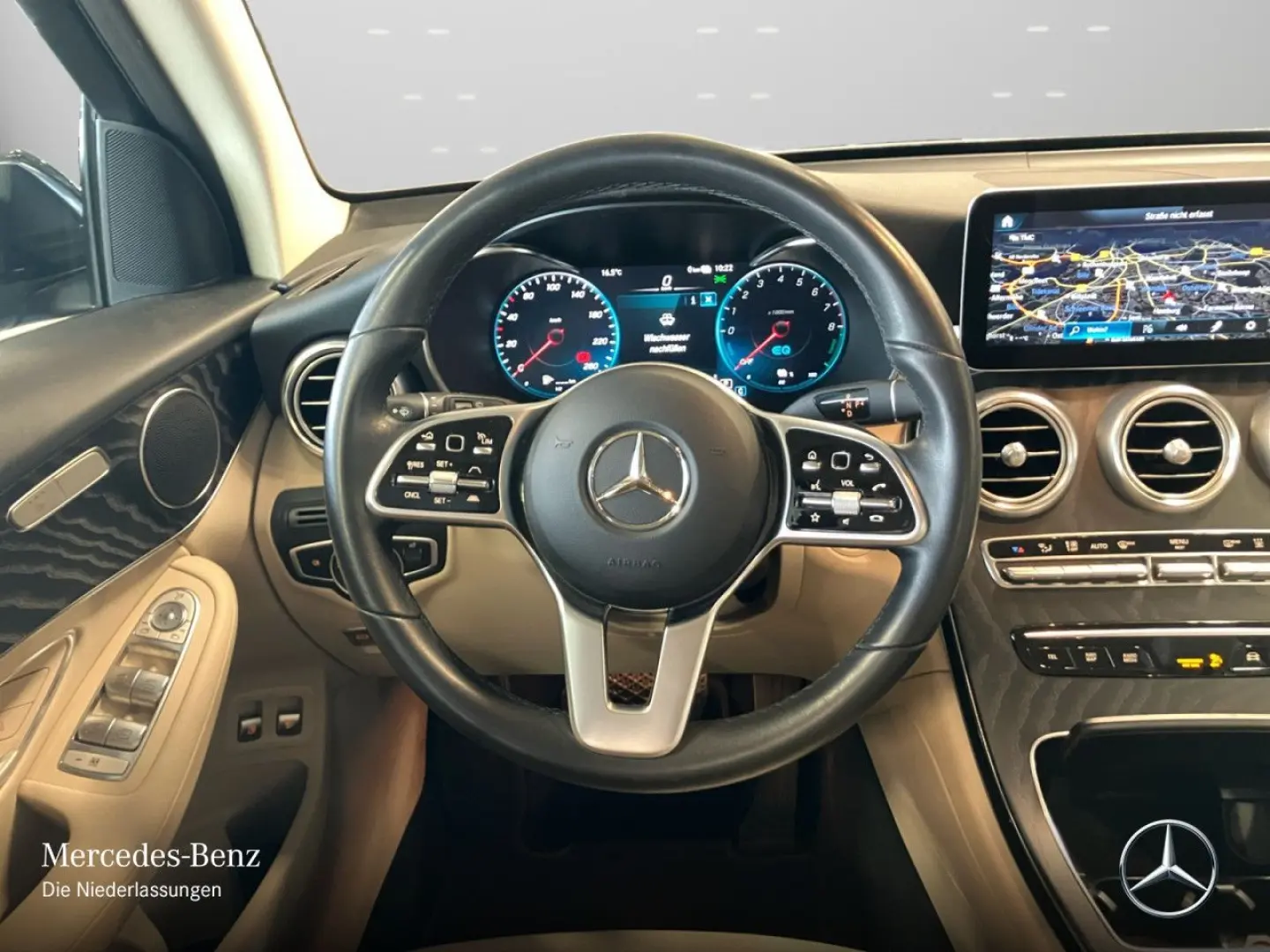 GLC 300 e 4M OffRoad/DigiDispl/Kamera/Distr/Info