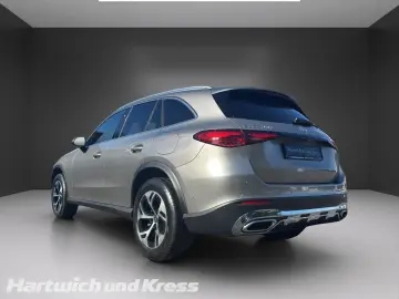 GLC 300 e Avantgarde 4M+HUD+LED+Kamera+CarPlay+