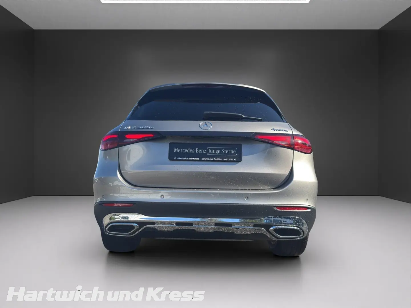 GLC 300 e Avantgarde 4M+HUD+LED+Kamera+CarPlay+